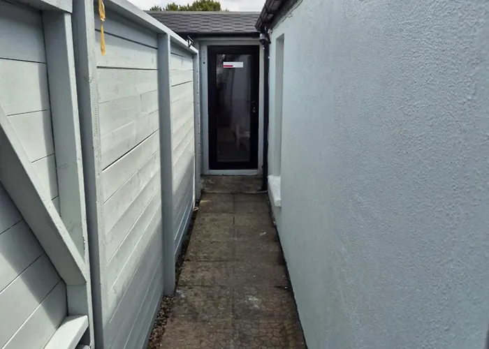 17B Db Airbnb
