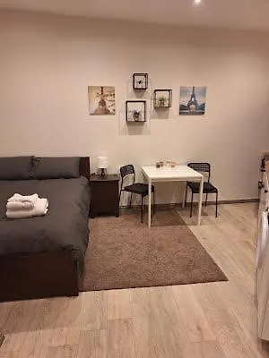 Hopes Room